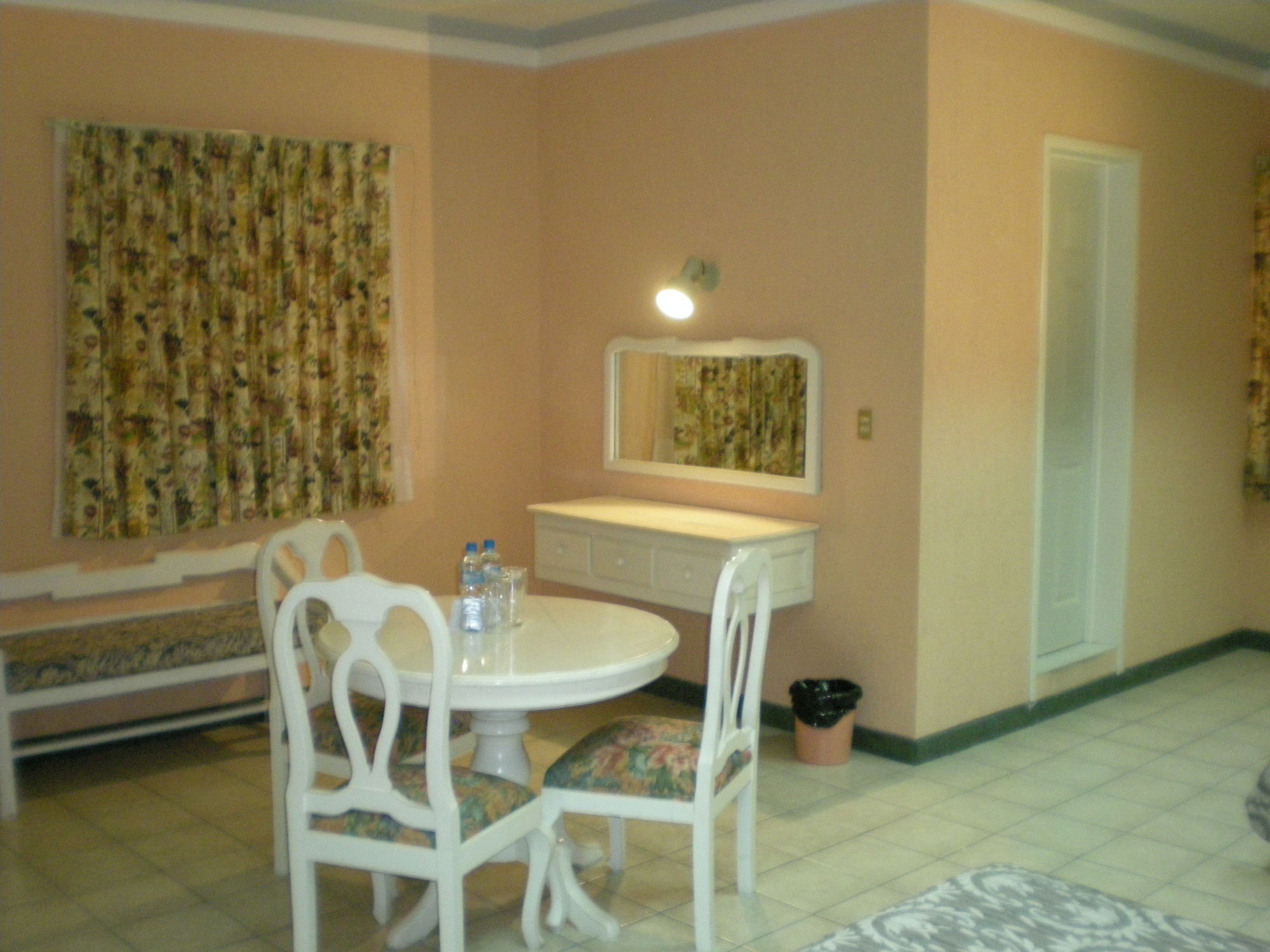 פפנטלה דה אולרטה Hotel Tajin מראה חיצוני תמונה