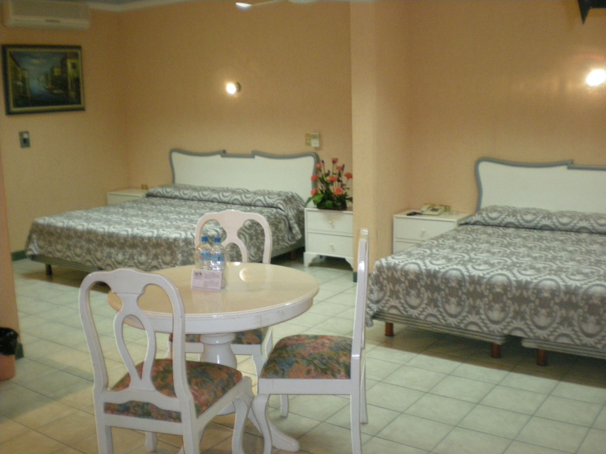 פפנטלה דה אולרטה Hotel Tajin מראה חיצוני תמונה